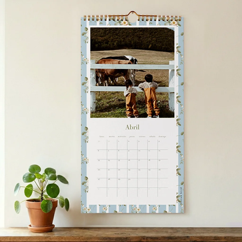 Calendario vertical largo