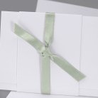 Lazo satén verde salvia 90 cm