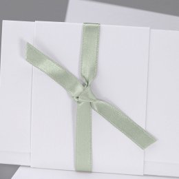 Lazo satén verde salvia 90 cm