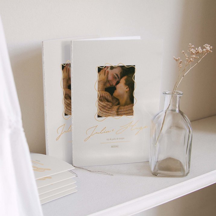 Modern frame